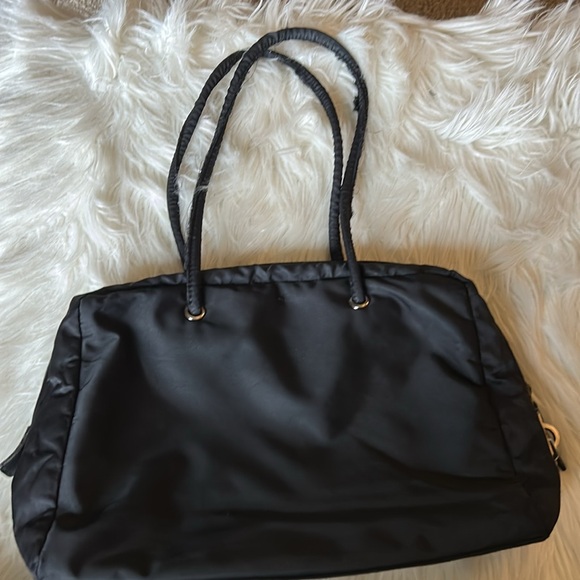 Prada (Authentic) - Picture 2 of 14